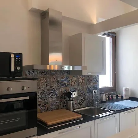 Si Apartment